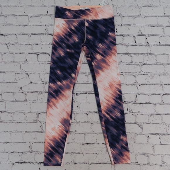 NWT‎ Forever 21 Legging Yoga Active Wear Size Small - Picture 1 of 9